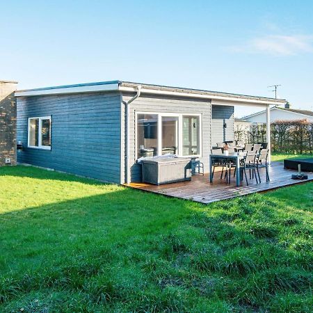 Two-Bedroom Holiday Home In Borkop 9 Egeskov  Экстерьер фото